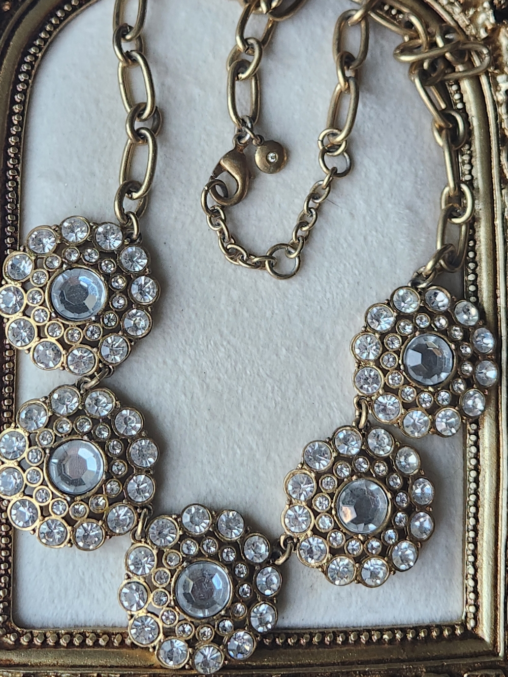 J.Crew VTG Crystal Flower Cluster Statement Necklace Gold Tone Y2K